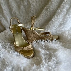 Wild Diva gold Wedges